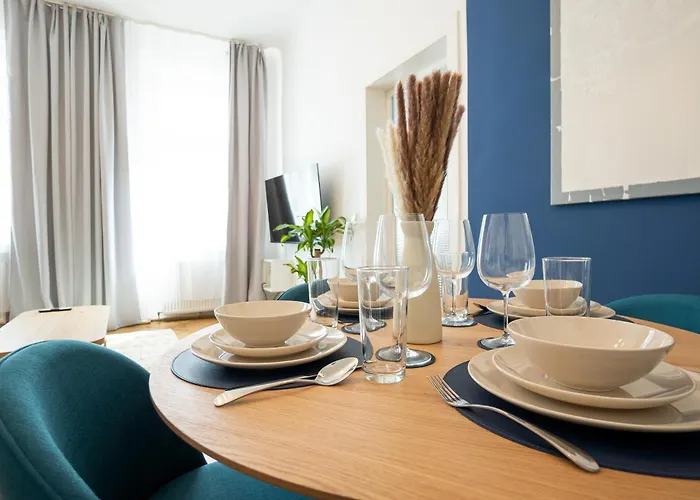 Pet-friendly Modern Near Belvedere Apartmán *